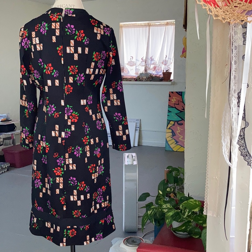 Vintage Dress by City Scene - Picture 5 of 12